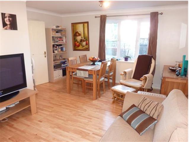  Image of 2 bedroom Ground Flat to rent in Larkfield Park Chepstow NP16 at Larkfield Park, Chepstow, NP16